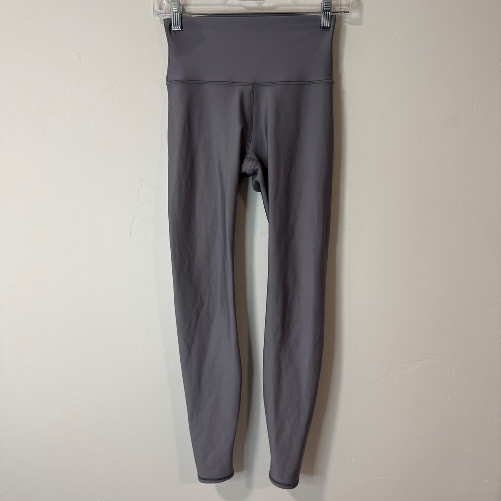 Alo Yoga Womens Leggings XS Gray Silver Winter Warm Airlift High Waist Fleece